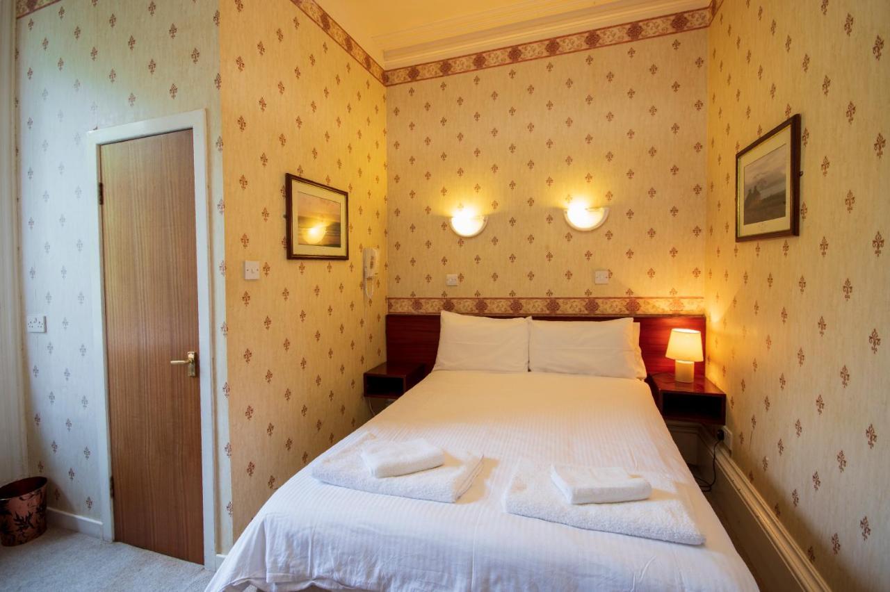 The Stromness Hotel Bagian luar foto