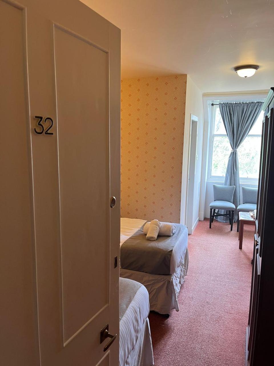 The Stromness Hotel Bagian luar foto