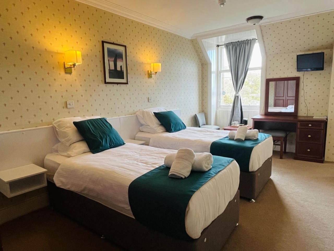 The Stromness Hotel Bagian luar foto