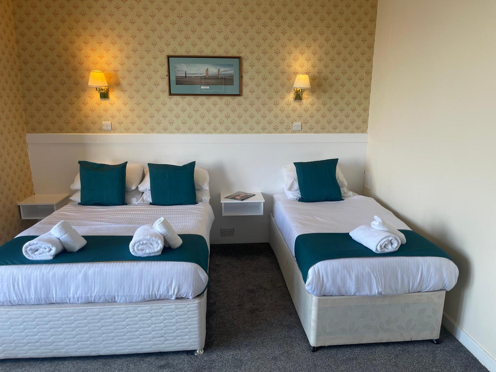 The Stromness Hotel Bagian luar foto